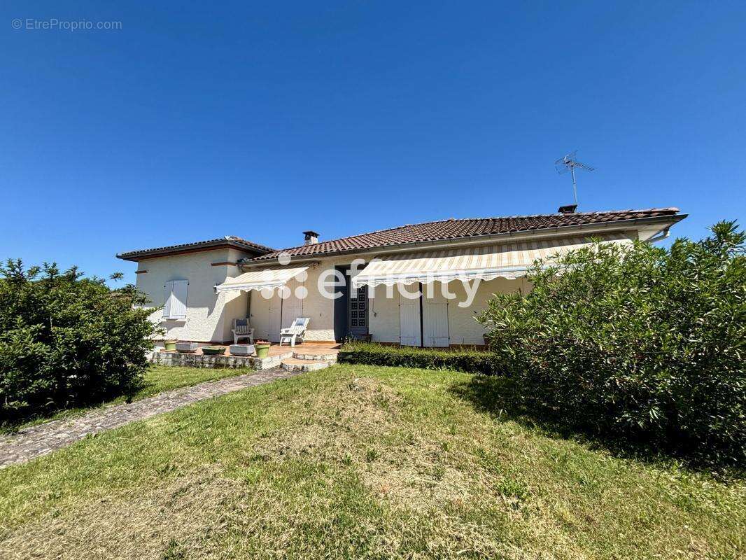 Maison à CASTELNAU-D&#039;ESTRETEFONDS