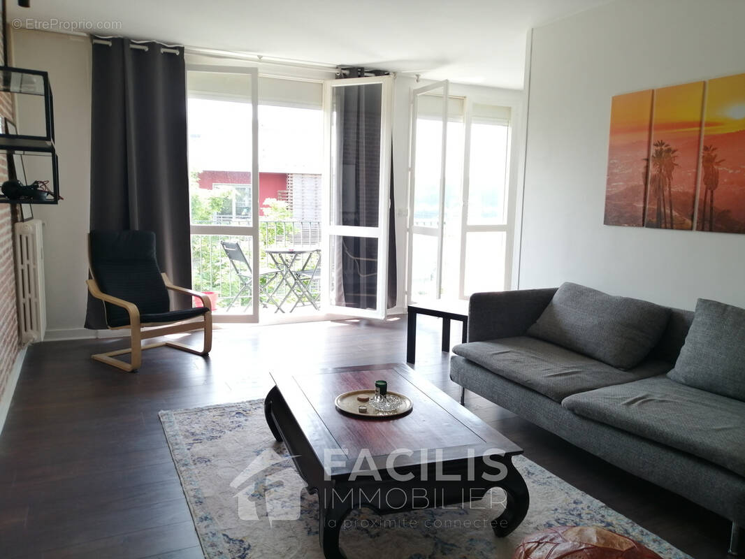 Appartement à JOUE-LES-TOURS