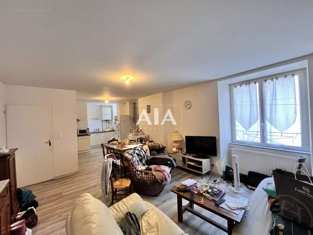 Appartement à MAINE-DE-BOIXE