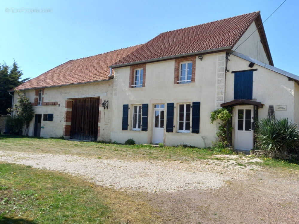 Maison à POUILLY-EN-AUXOIS