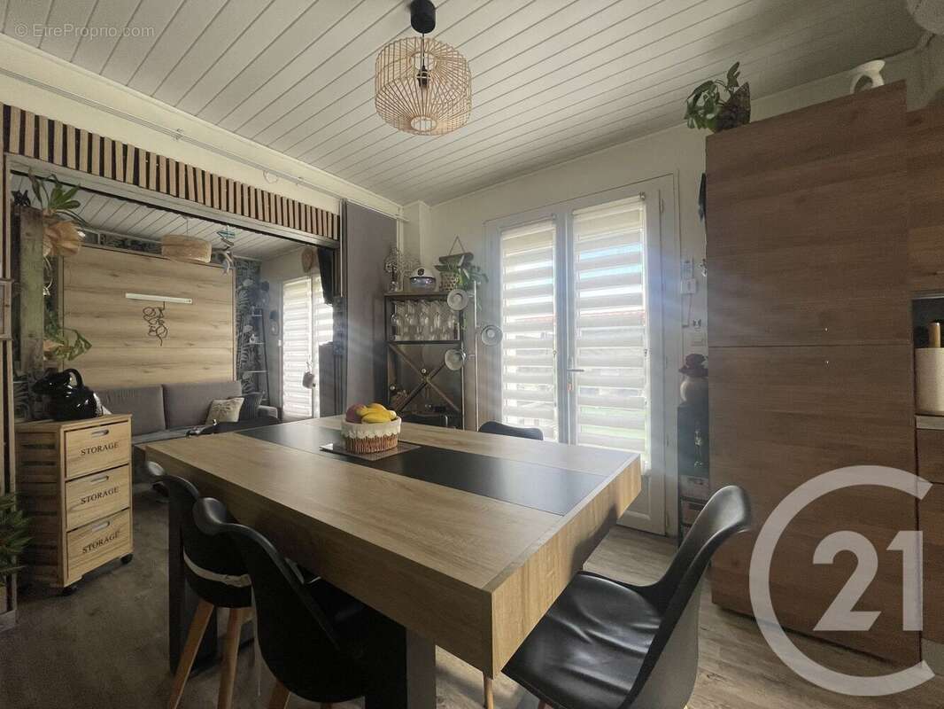 Appartement à SAINT-CYPRIEN
