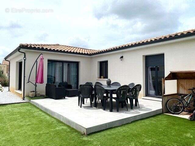 Maison à ADISSAN