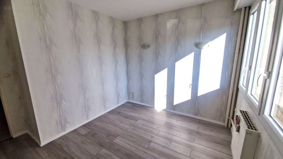 Appartement à COGNIN