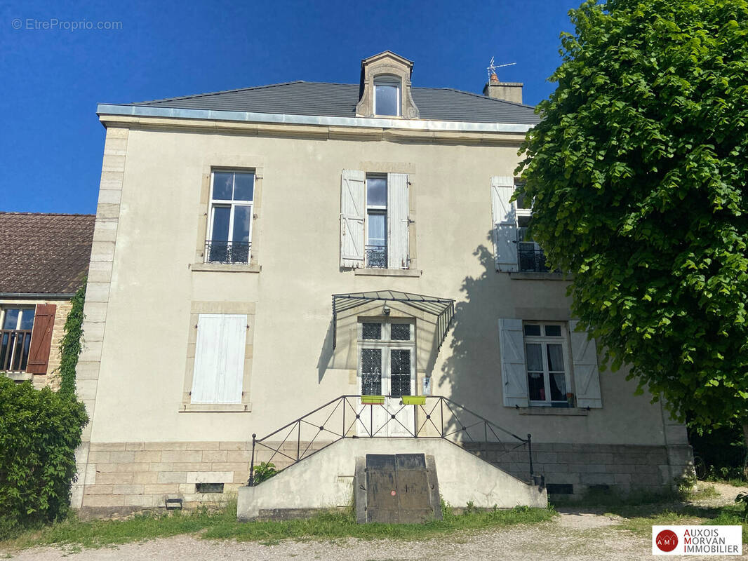 Appartement à SAINT-APOLLINAIRE