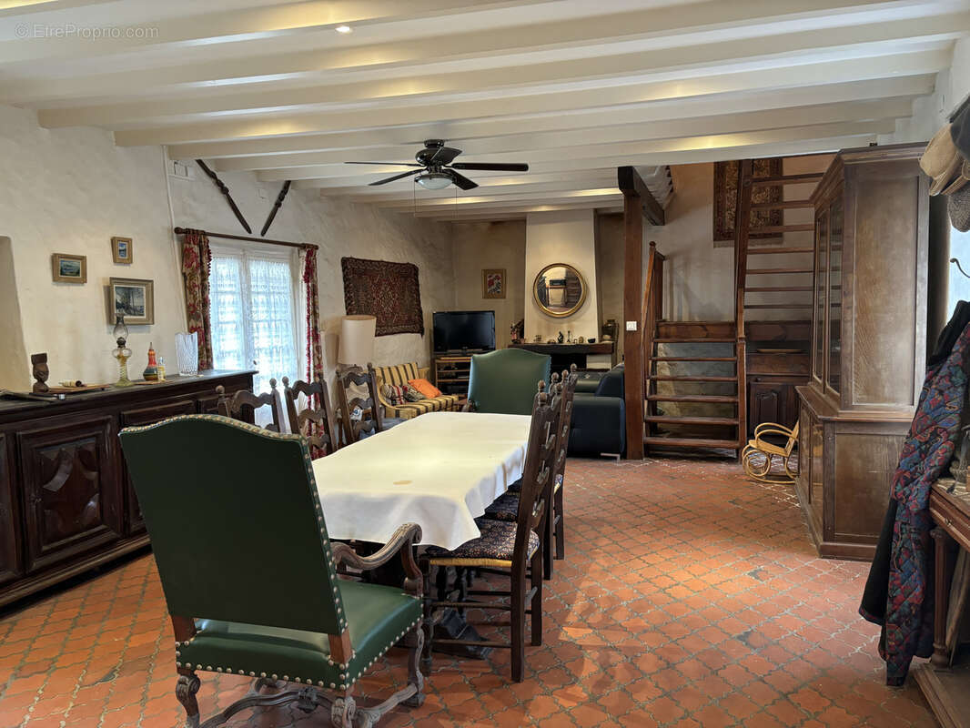 Maison à CAUZAC