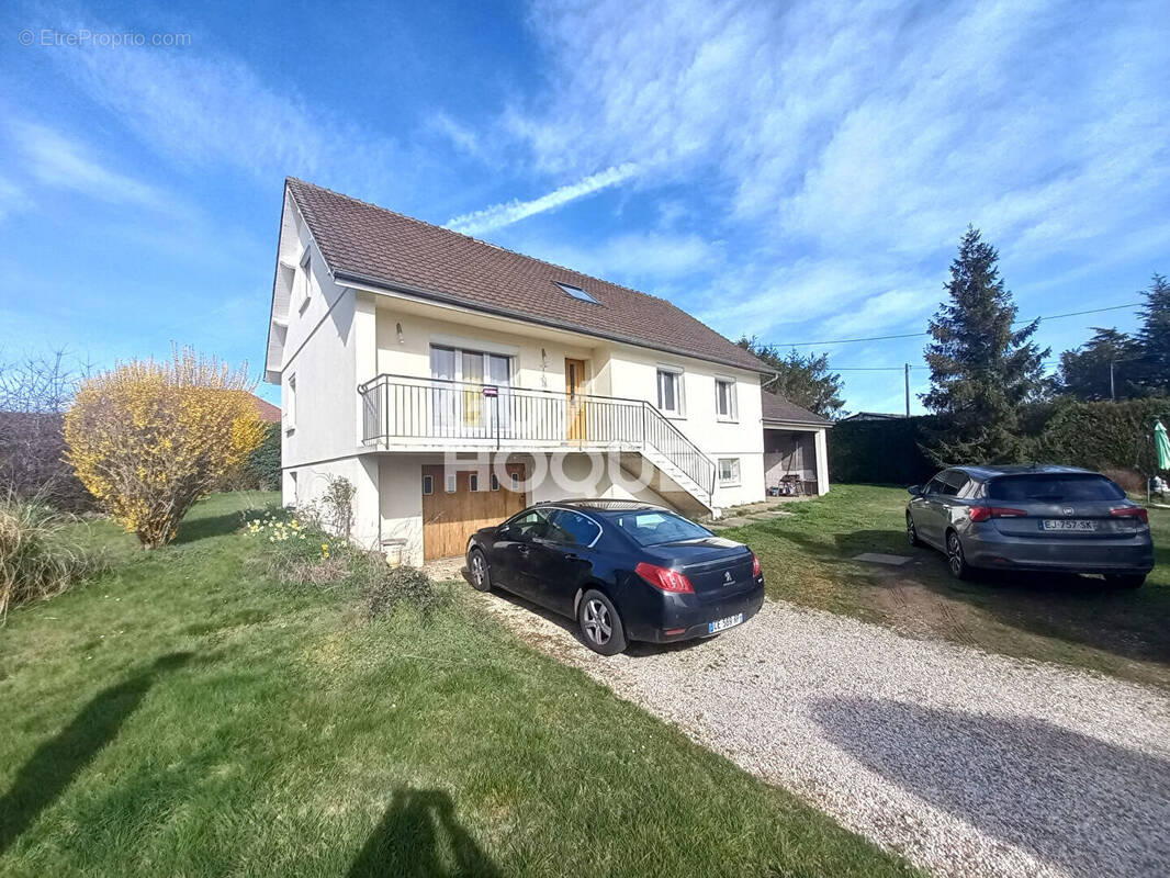 Maison à RUGLES