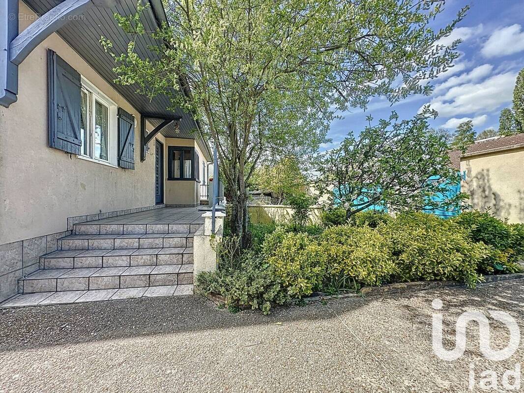 Photo 1 - Maison à LIMAY