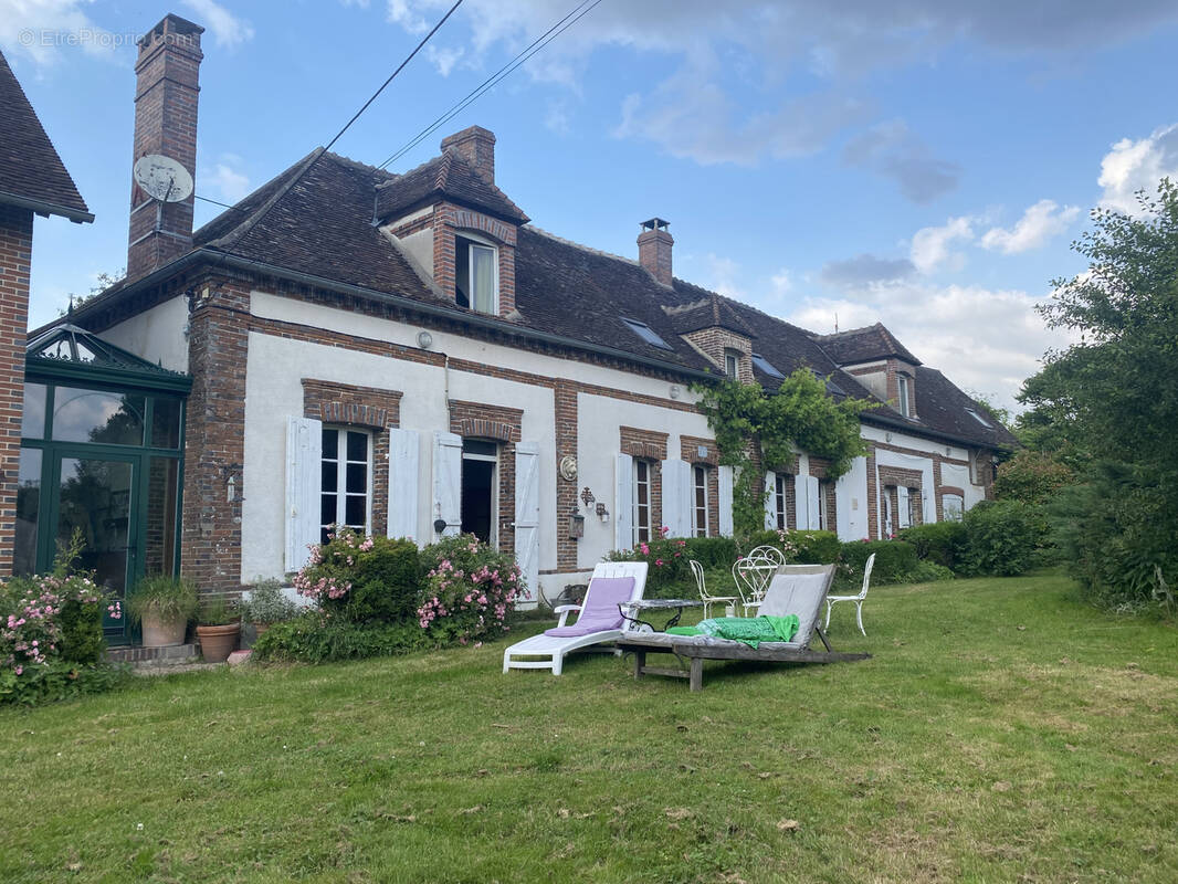 Maison à CHARNY