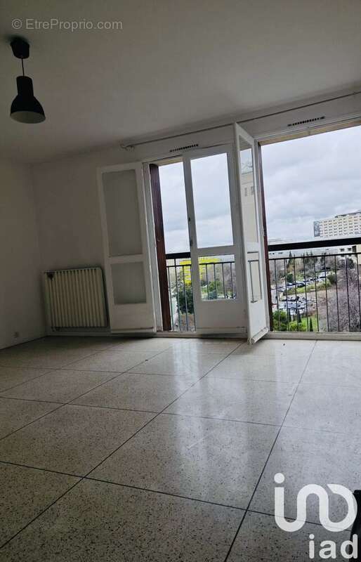 Photo 3 - Appartement à MARSEILLE-10E