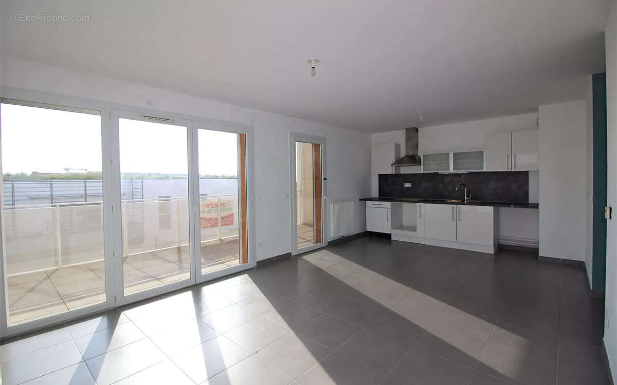 Appartement à JUVIGNAC
