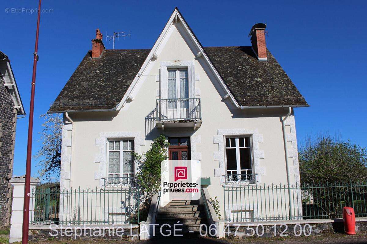 Maison à PLEAUX