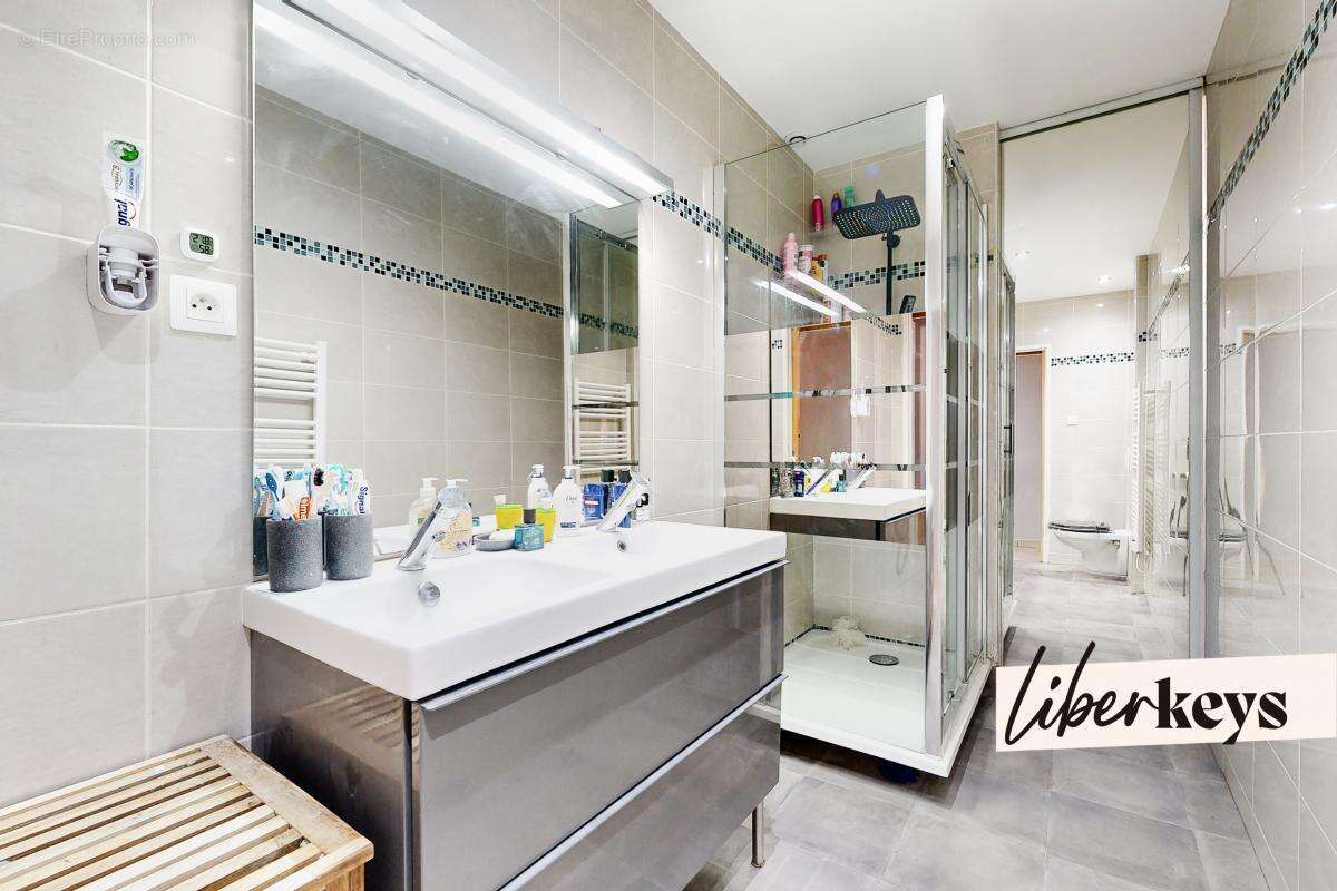 Maison à VAULX-EN-VELIN