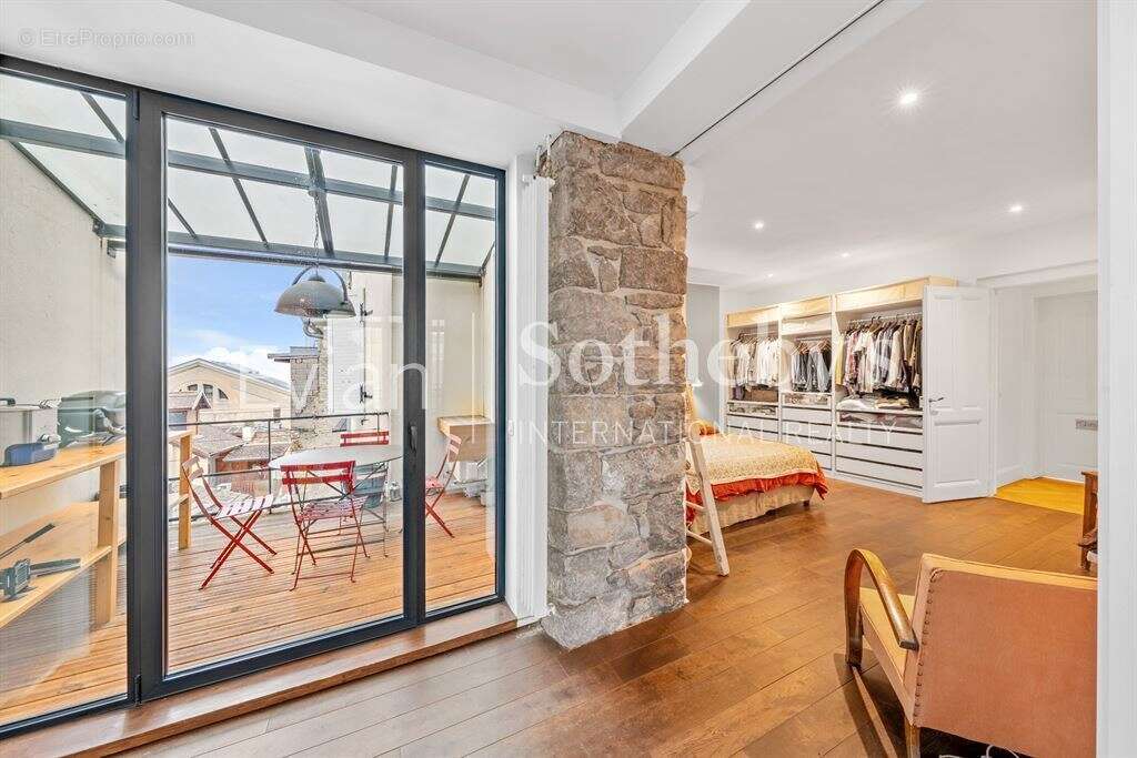 Appartement à EVIAN-LES-BAINS