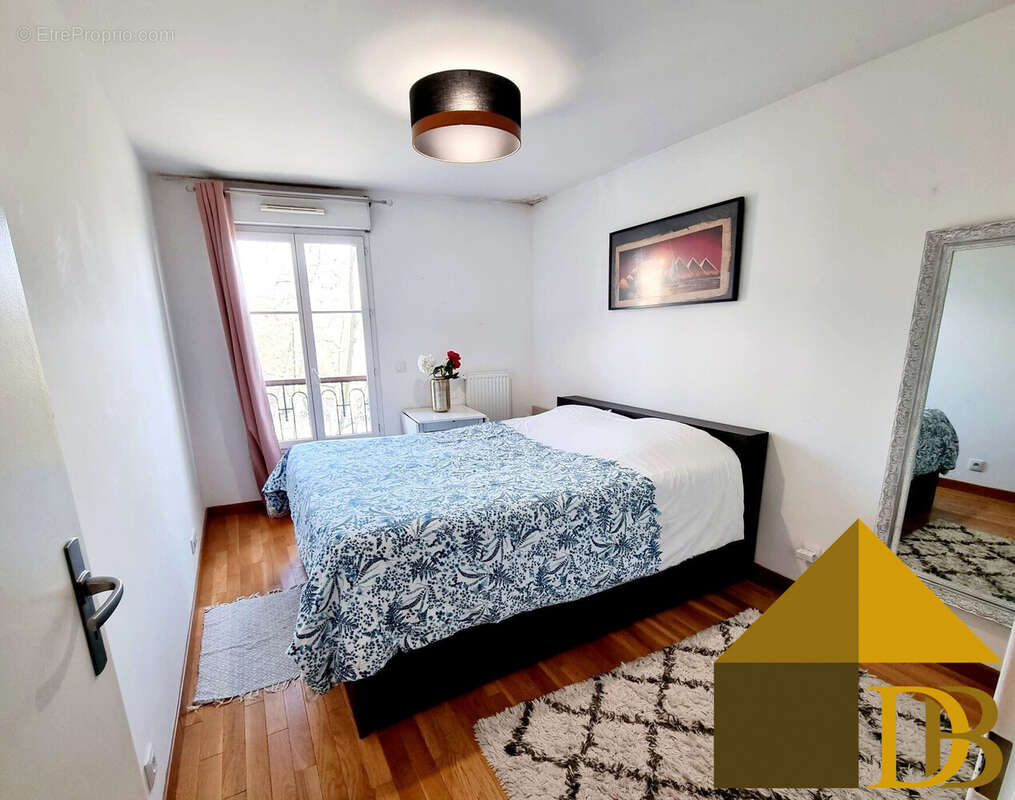 Appartement à MAISONS-ALFORT