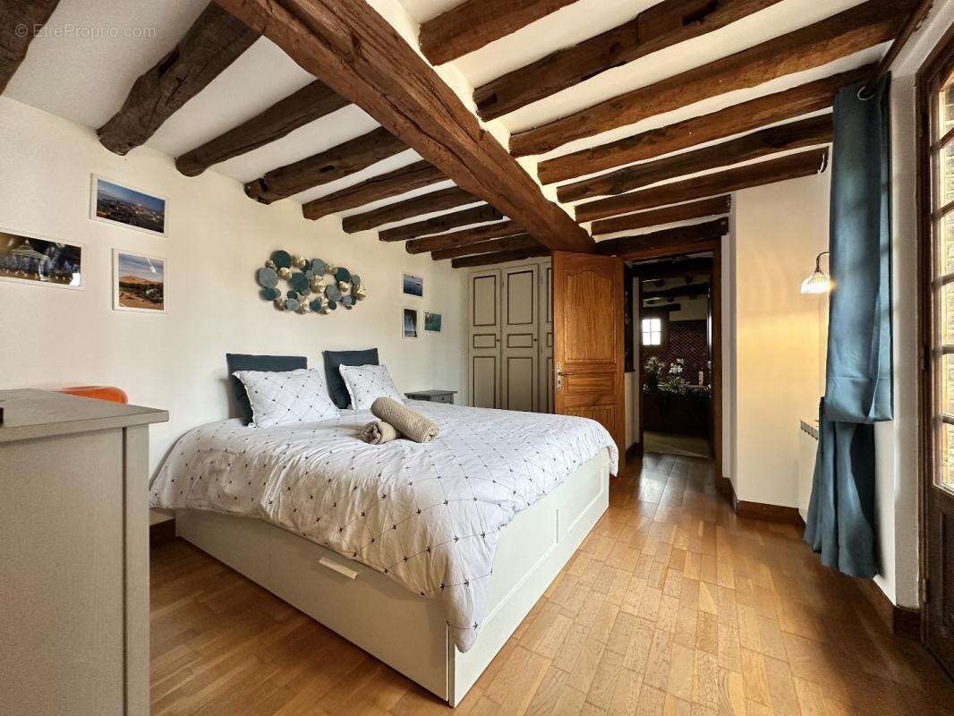 Maison à SAINT-LUBIN-DES-JONCHERETS