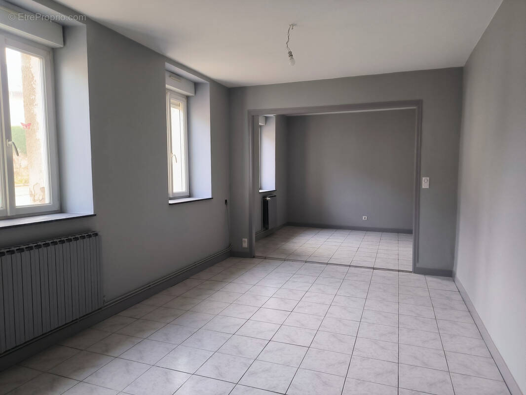 Appartement à VITTEL