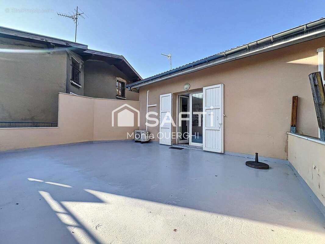 Photo 2 - Appartement à FONTANIL-CORNILLON