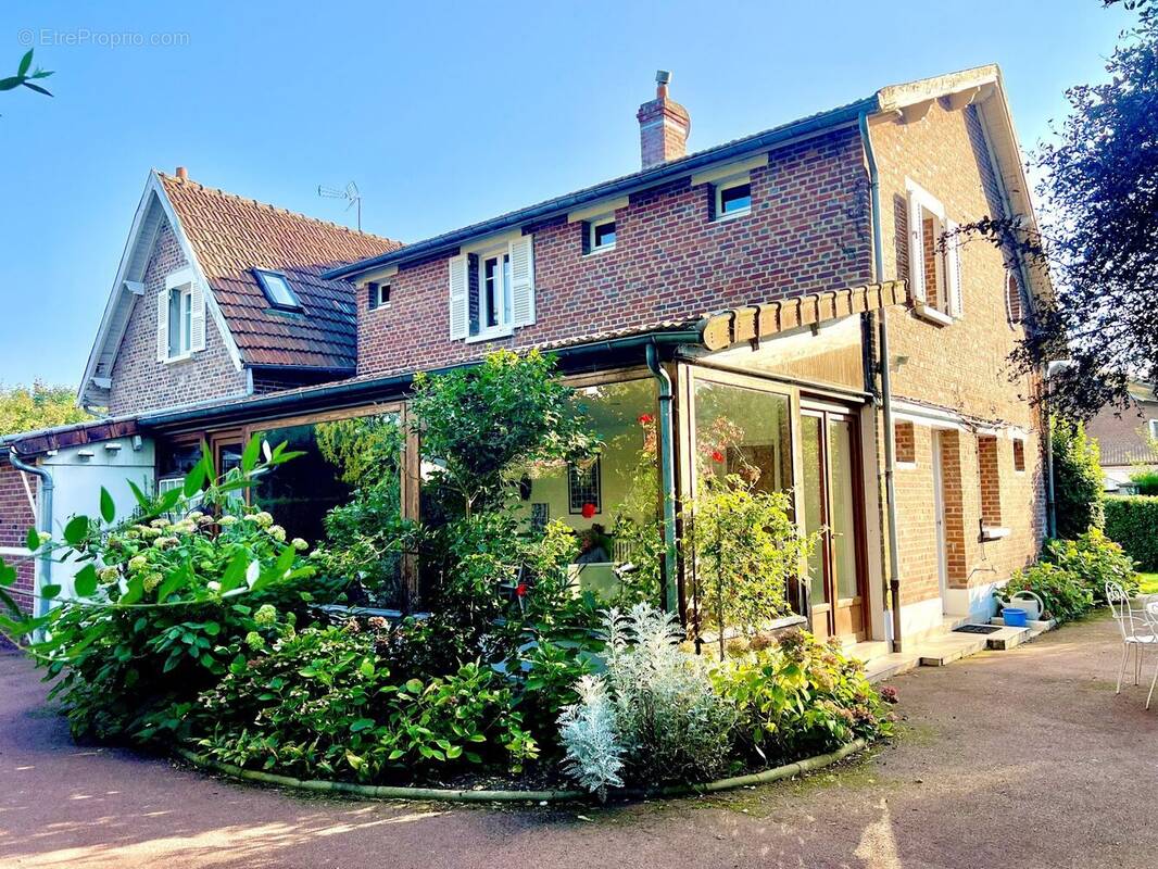 Maison à CHAUNY