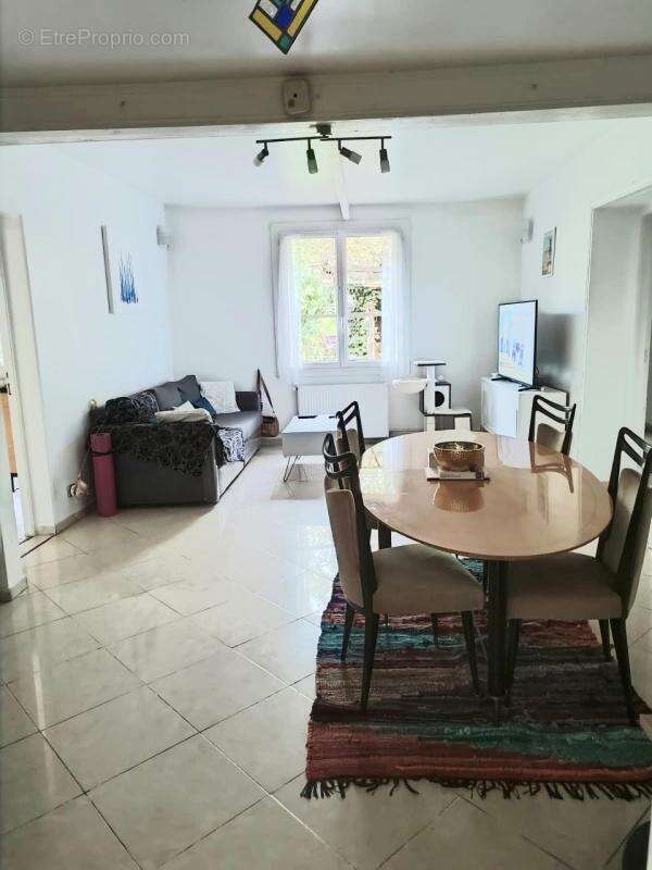 Maison à BOBIGNY