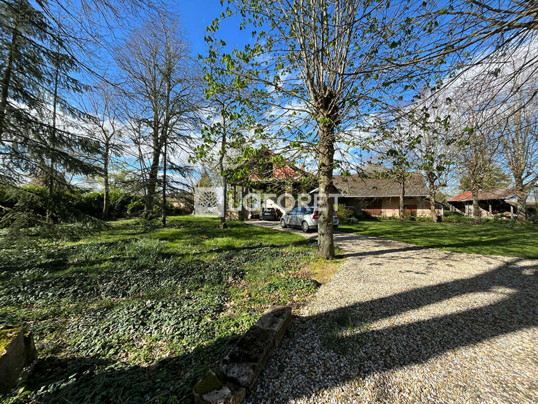 Maison à CHALON-SUR-SAONE