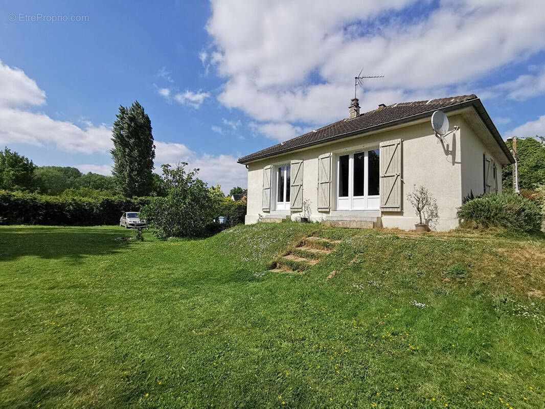 Maison à PIERRES