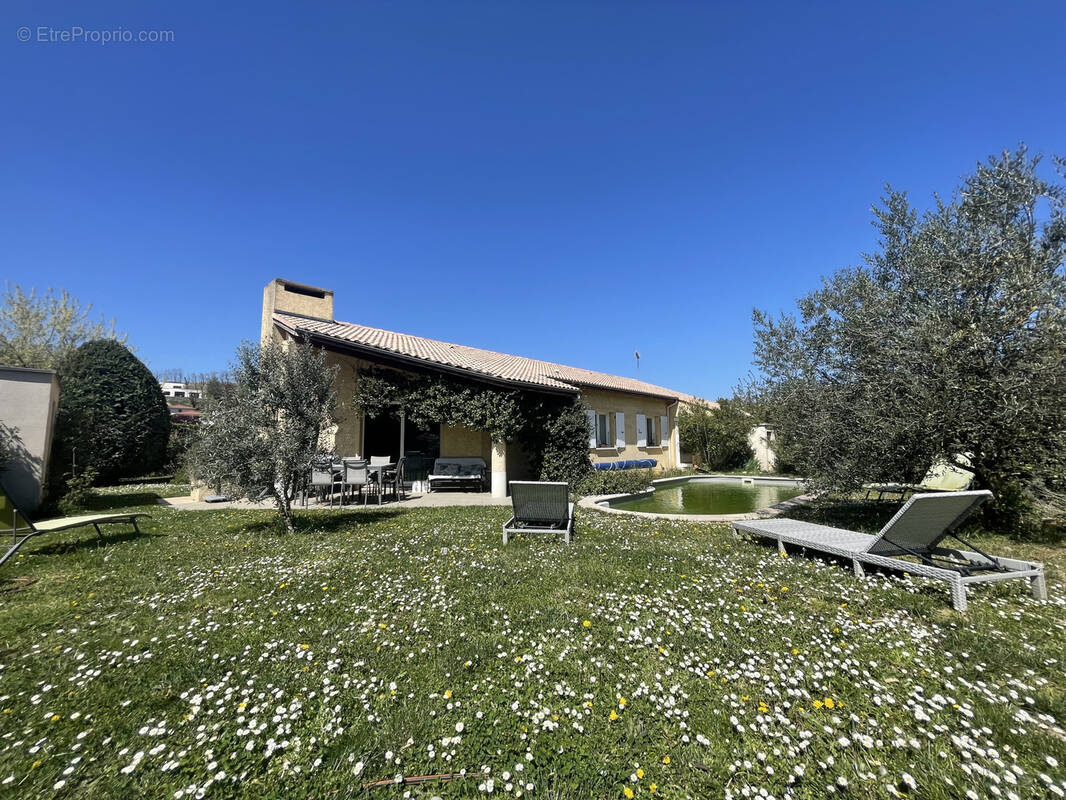 Maison à SAINT-PERAY
