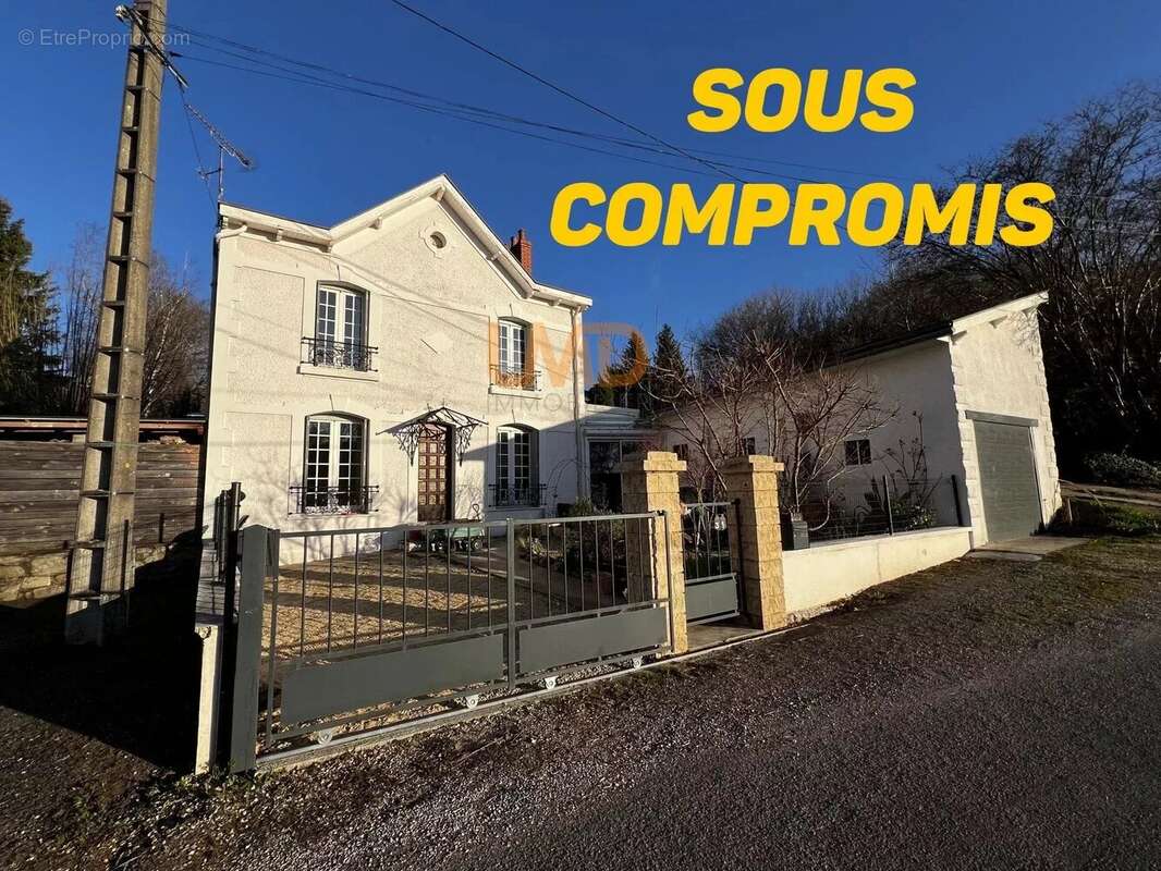 Maison à AUBIN