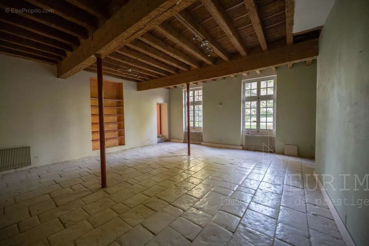 Maison à AUSSONNE