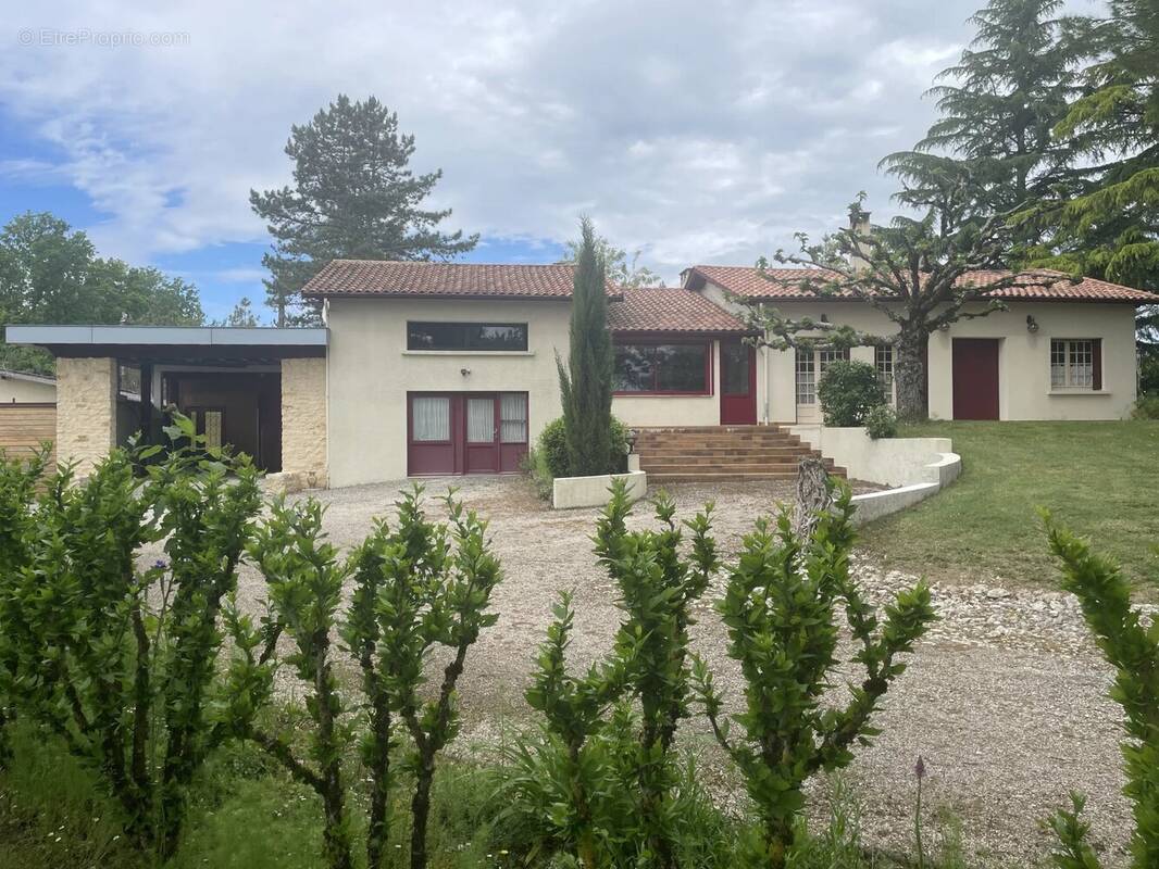 Maison à MONFLANQUIN