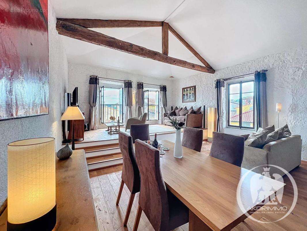 Appartement à VILLEFRANCHE-SUR-MER