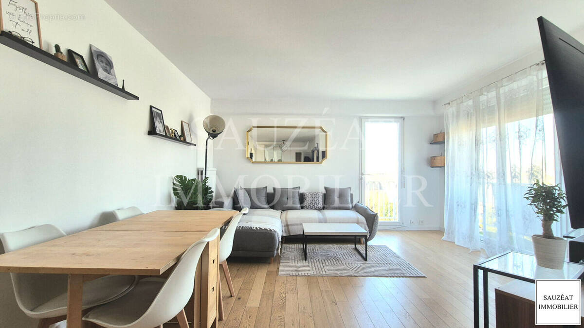 Appartement à BAGNEUX