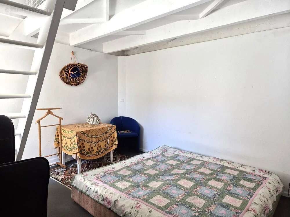 Maison à BEAUNE-LA-ROLANDE