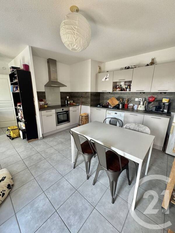 Appartement à BRON