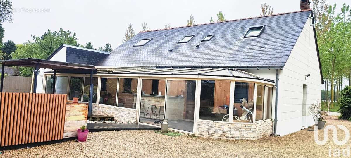 Photo 2 - Maison à VARENNES-SUR-LOIRE