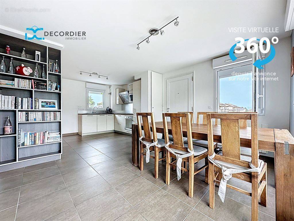 Appartement à EVIAN-LES-BAINS