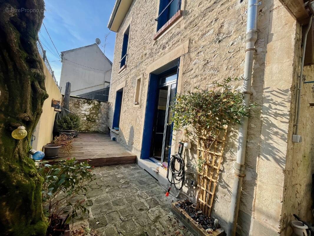 Maison à MILLY-LA-FORET