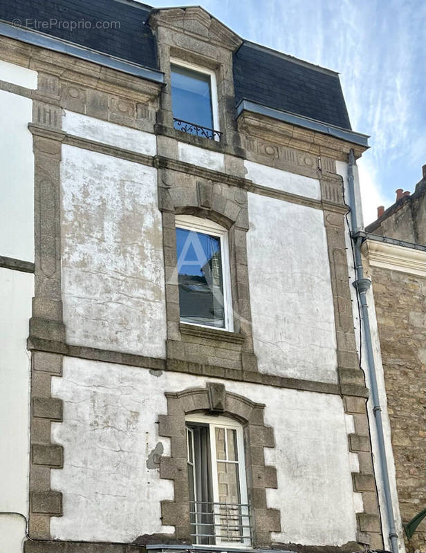Commerce à VANNES