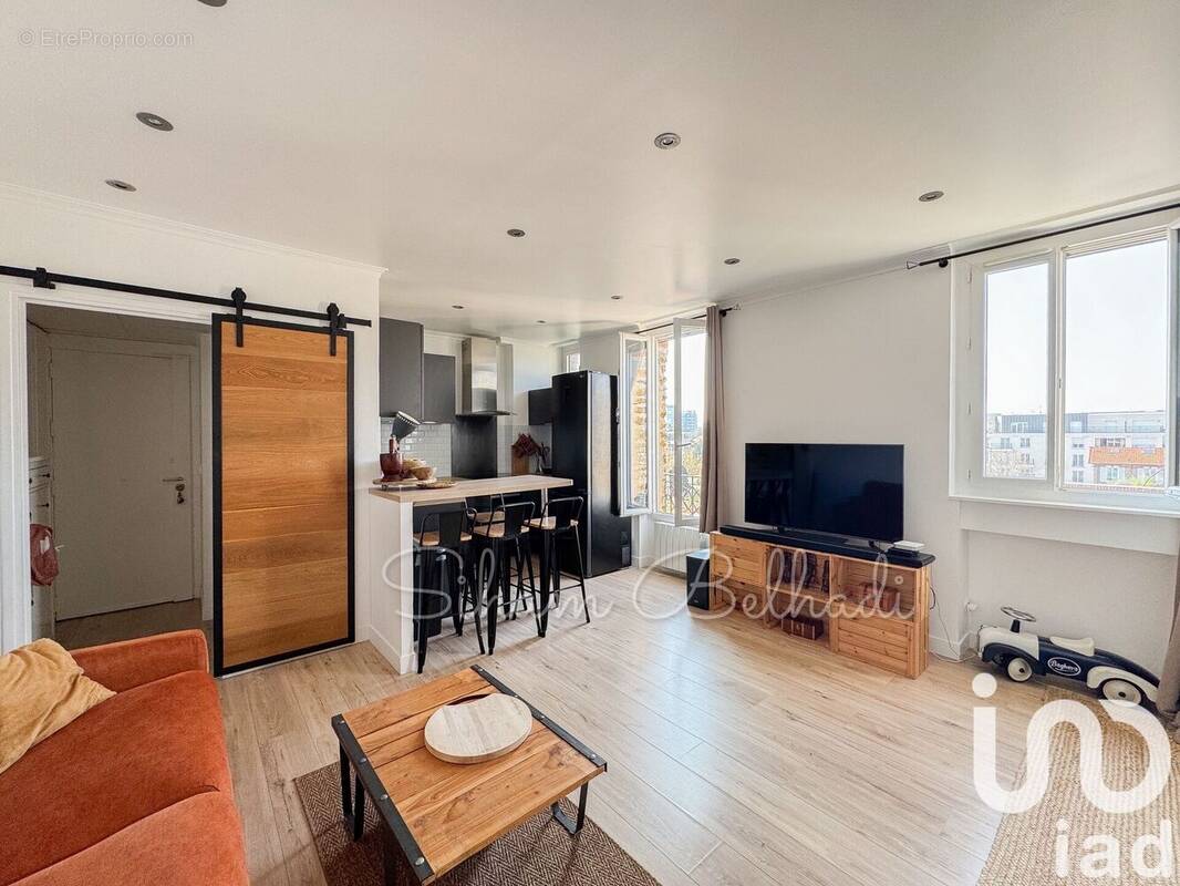 Photo 1 - Appartement à SAINT-MAUR-DES-FOSSES