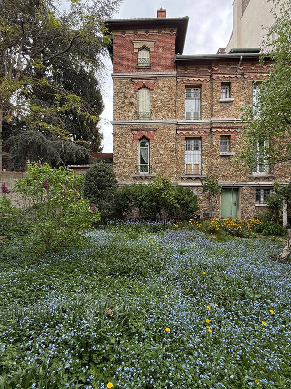 Maison à VILLEJUIF