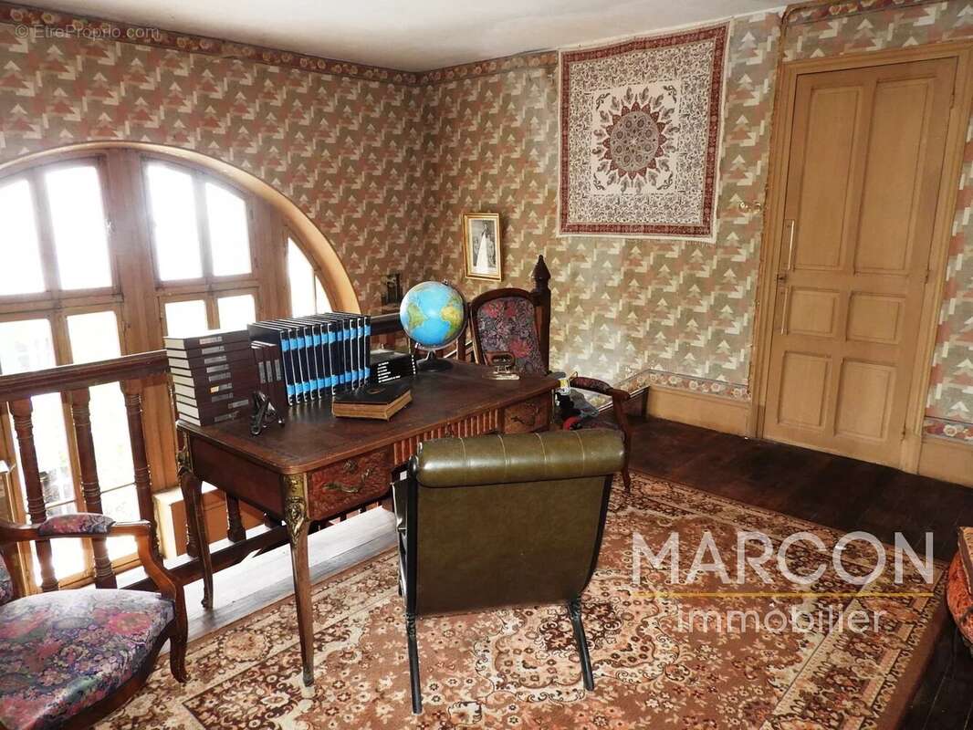 Maison à AUBUSSON