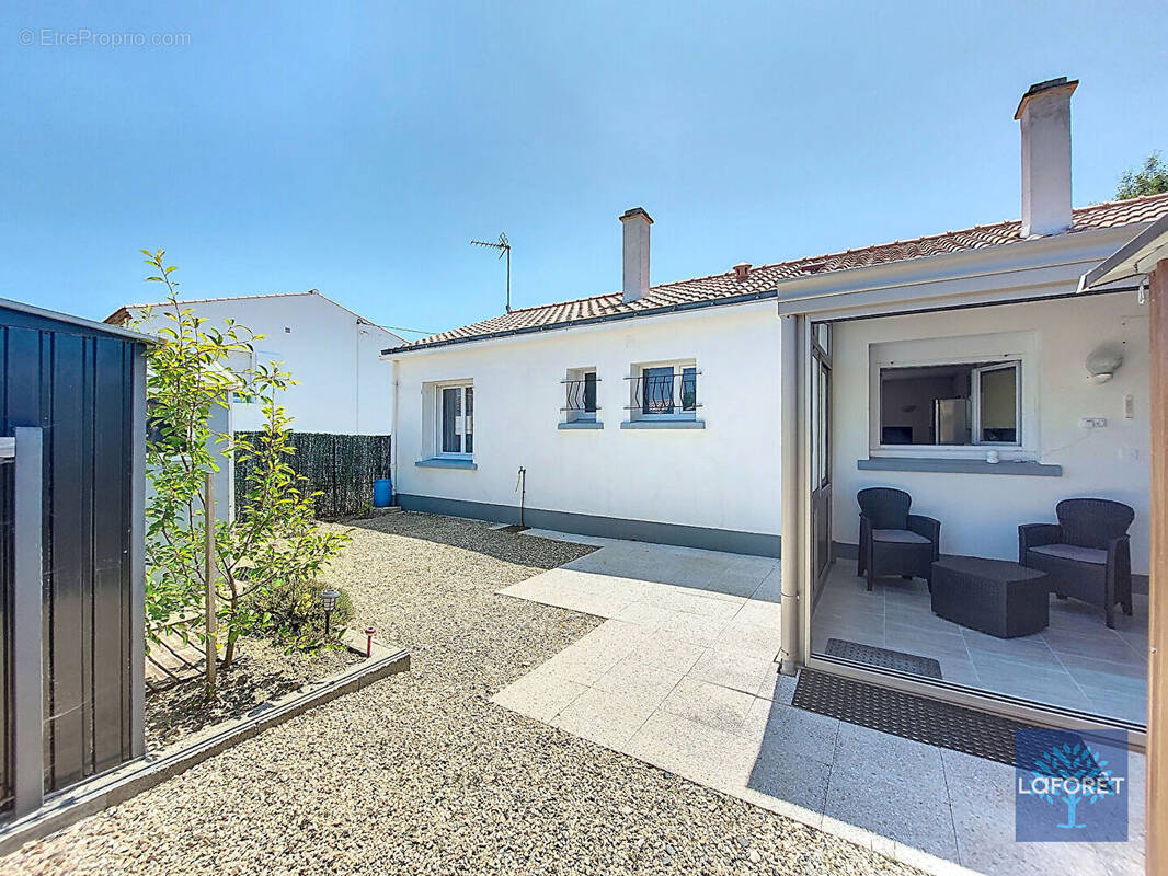 Maison à BEAUVOIR-SUR-MER