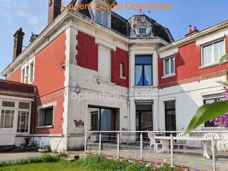 Maison à SAINT-QUENTIN