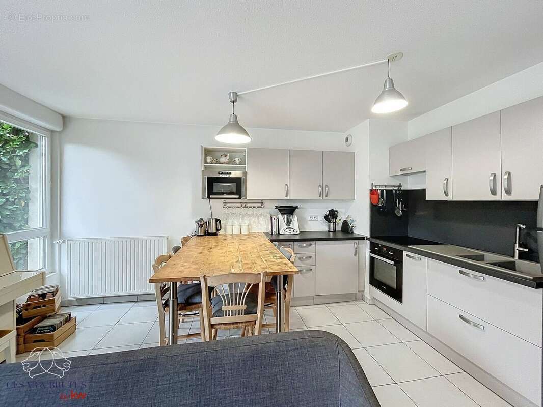 Appartement à SATHONAY-CAMP
