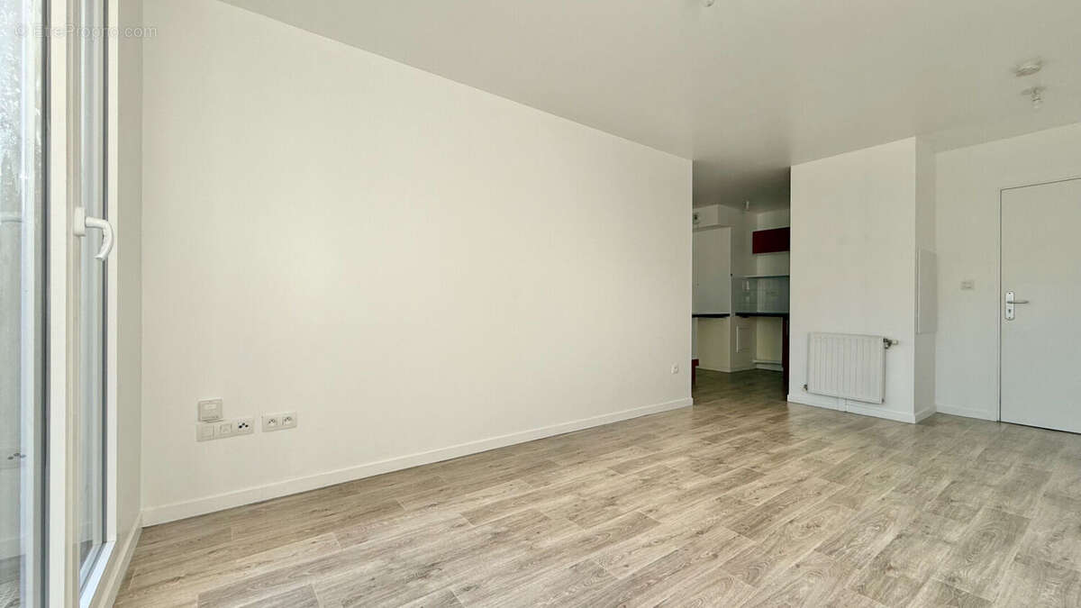 Appartement à CORBEIL-ESSONNES