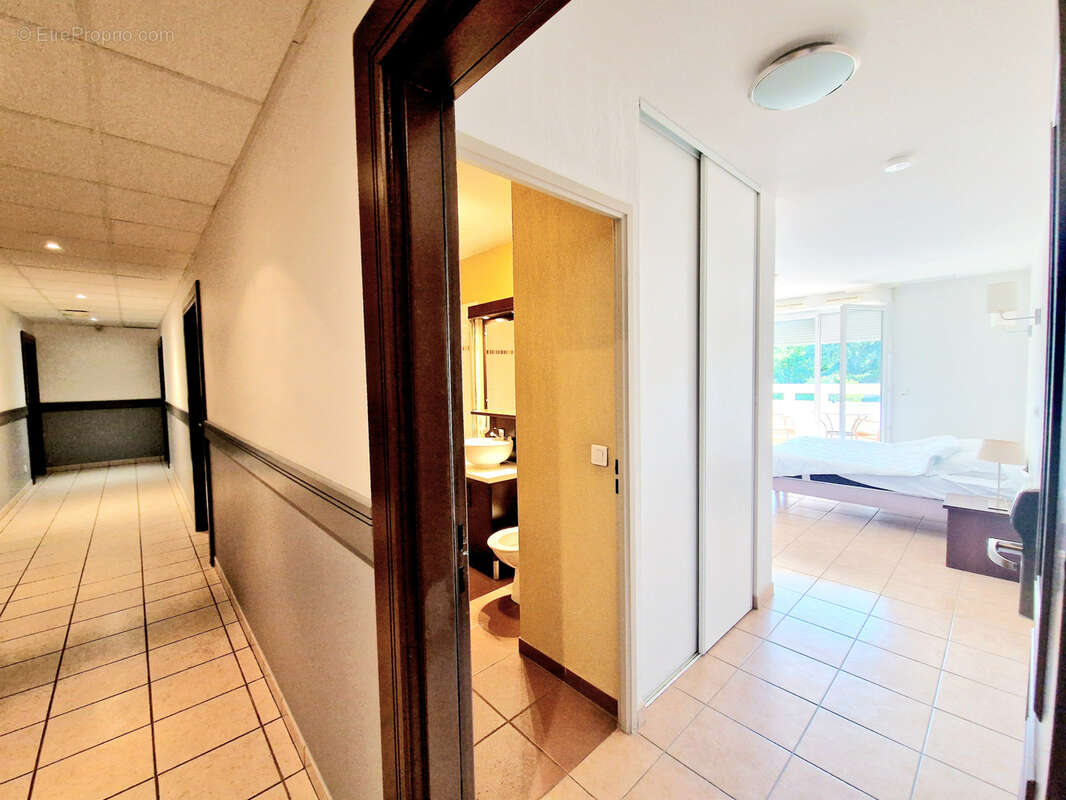 Appartement à SIX-FOURS-LES-PLAGES