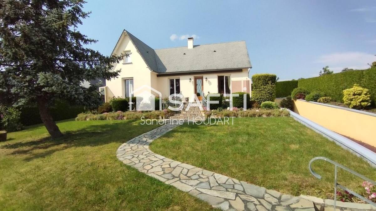 Photo 1 - Maison à CONDE-SUR-NOIREAU