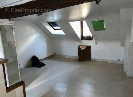 Appartement à PARIS-2E