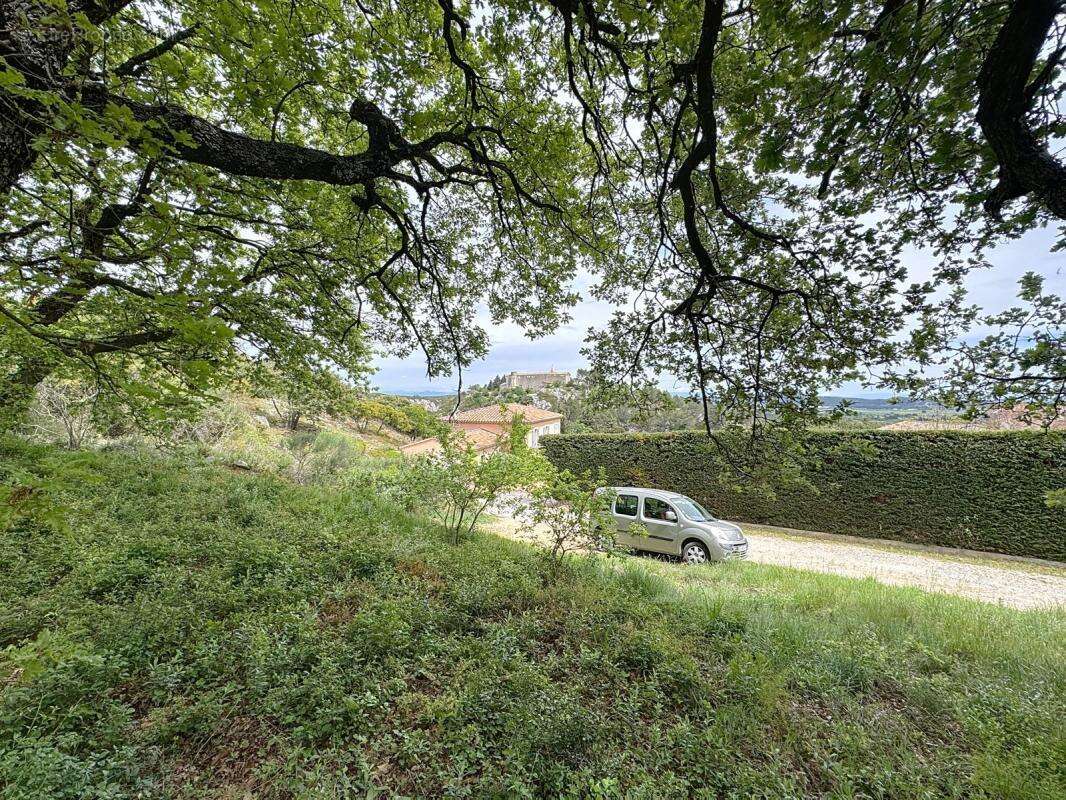 Terrain à ROCHEFORT-DU-GARD