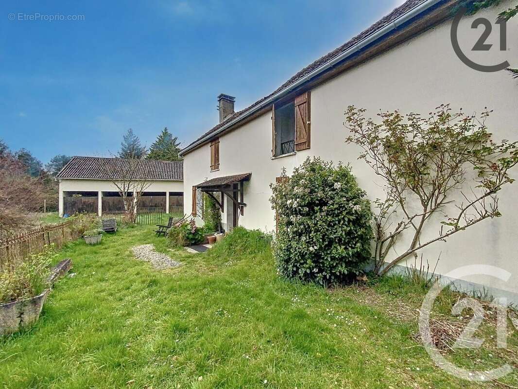 Maison à LA SAULSOTTE