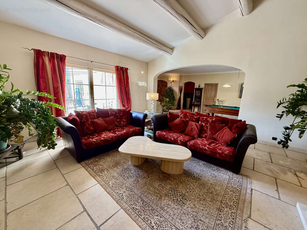 Maison à GIGNAC